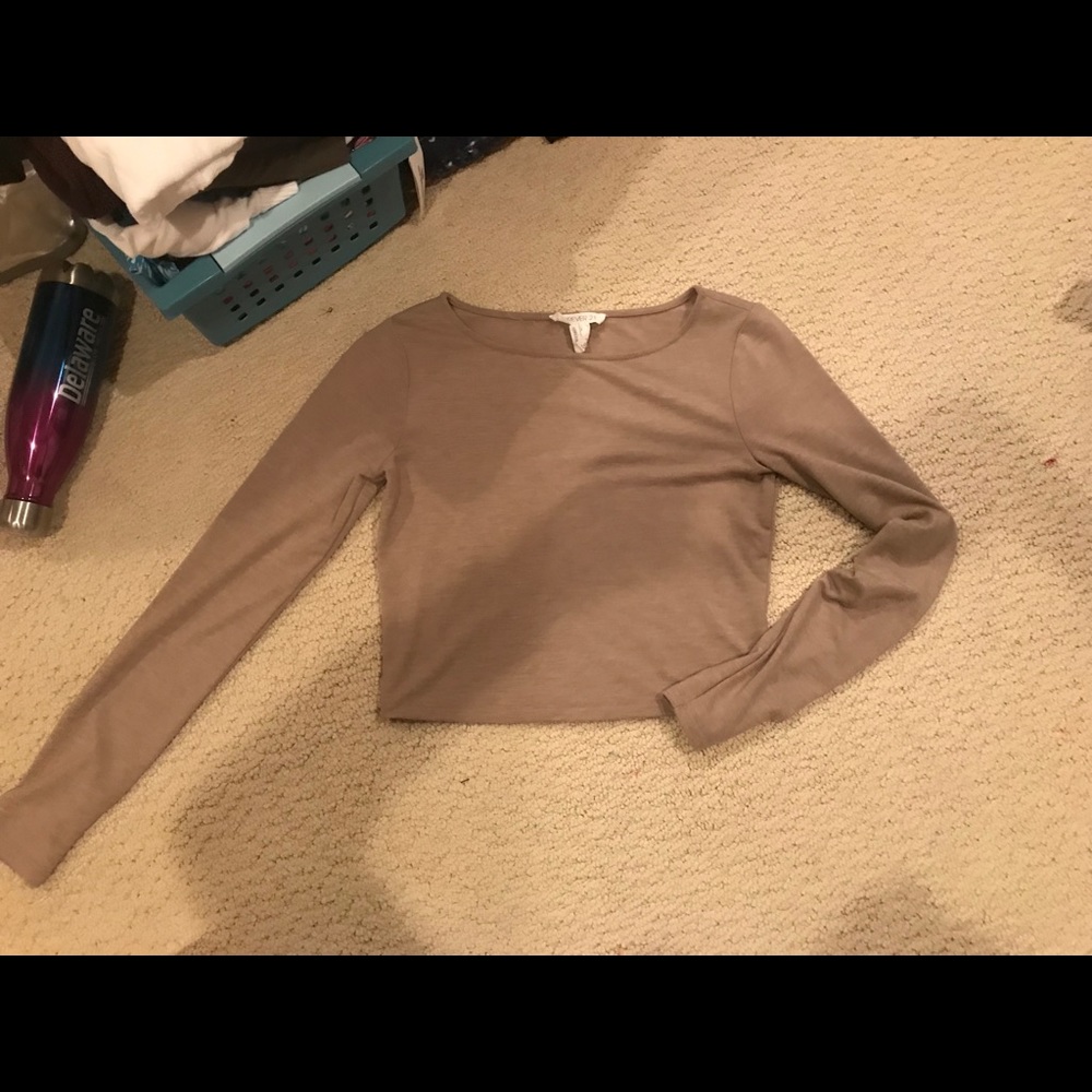Forever 21 Cropped longsleeve top